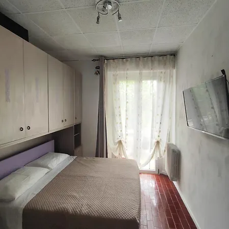 Guest House Apartment Bed & Breakfast