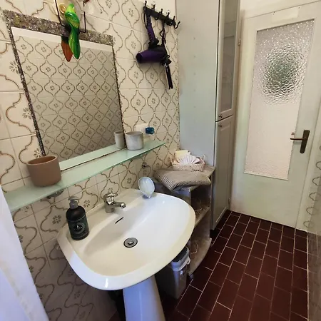 Panzió Guest House Apartment